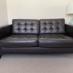 Tufted Modern Dark Brown Leather Loveseat – Sleek & Comfortable