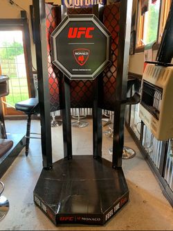 UFC MONACO display
