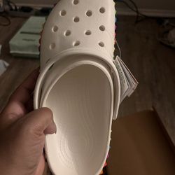 Unisex Crocs With 3D Shapes 