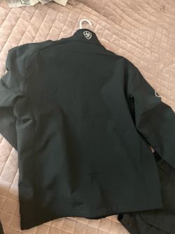 Arait windbreaker size large
