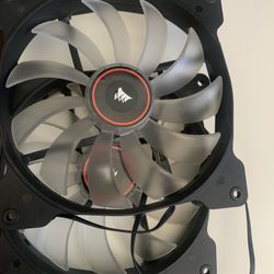 Air Series™ AF140 LED Red Quiet Edition High Airflow 140mm Fan