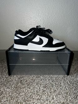 Panda dunks Size 9
