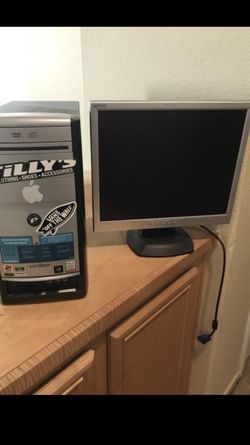 Computer w/ keyboard