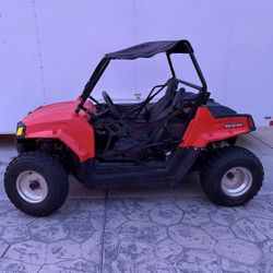 Polaris Razor 