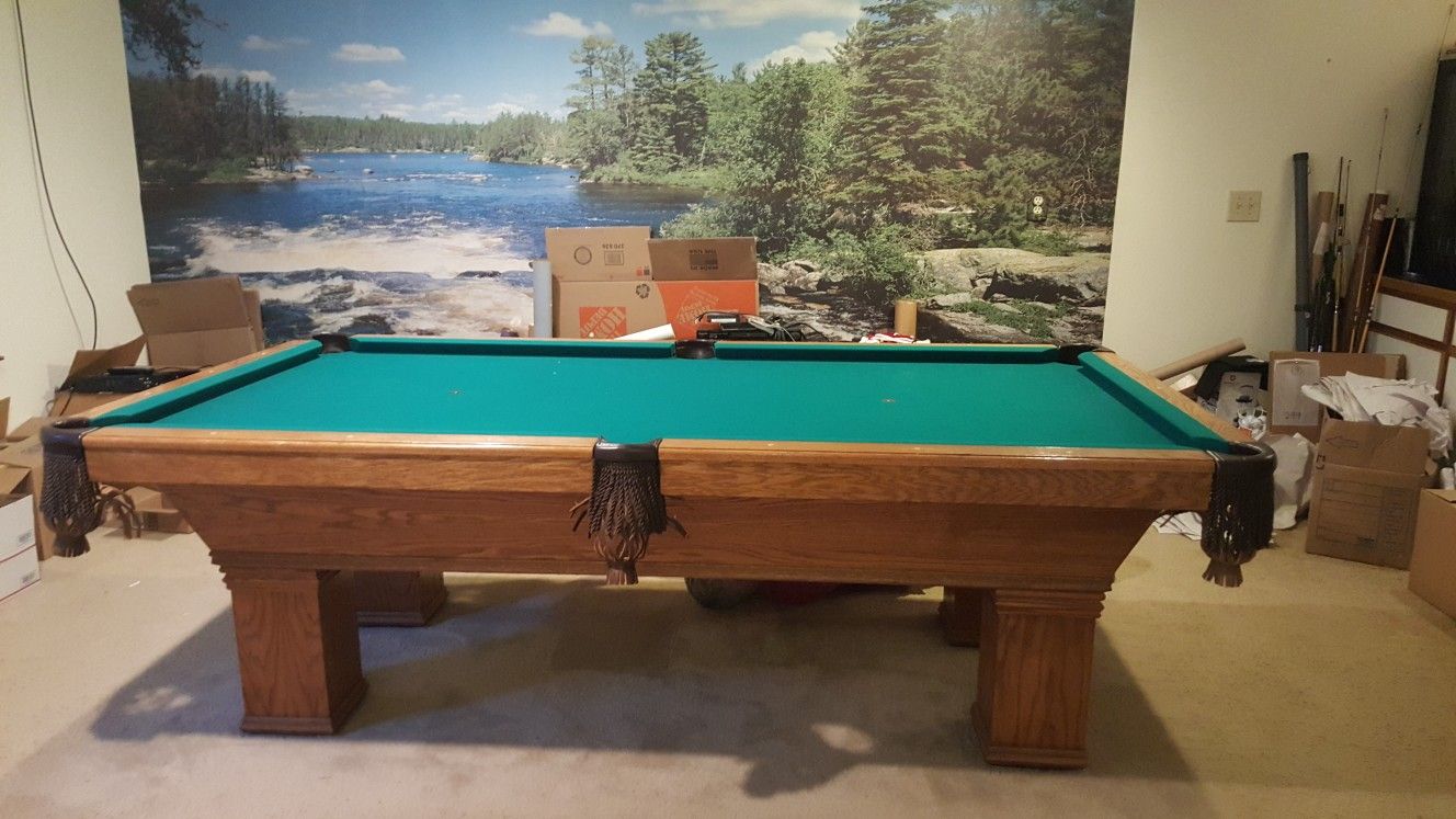 8 foot Quality pool table solid Oak rails solid wood structure no ...
