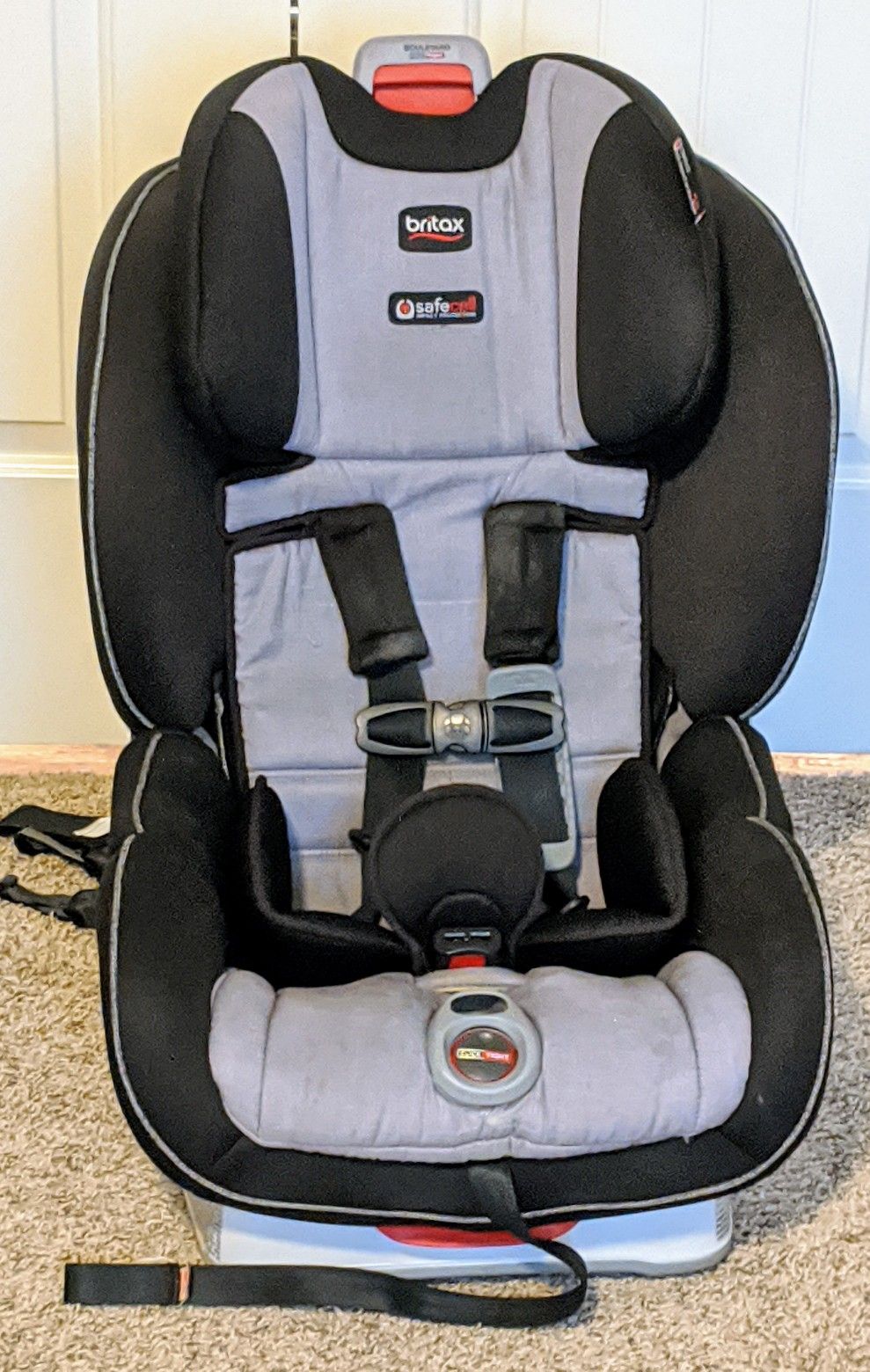 Used & in sound working condition - Britax Clicktight Convertible Car Seat in Trek pattern