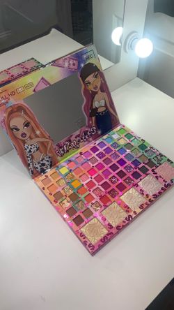 Makeup pallet
