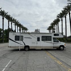 2003 Ford Majestic