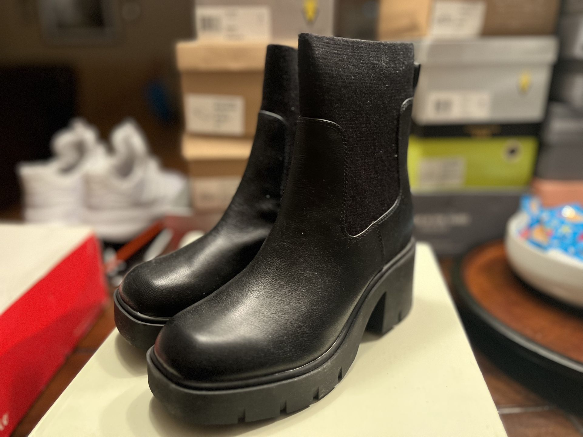 SUN & STONE Verityyp Black Chinky Heel Booties Women’s 6.5