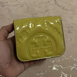 Tory Burch T monogram Puffy Patent Wallet 
