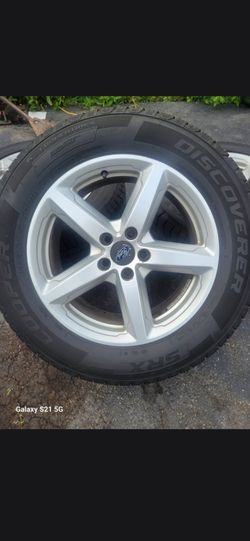 Ford explorer wheels set and tires