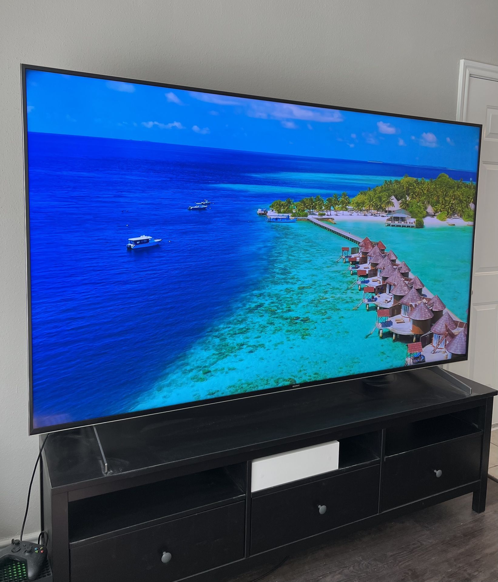 Sony 85” Inch X900H LED 4K TV