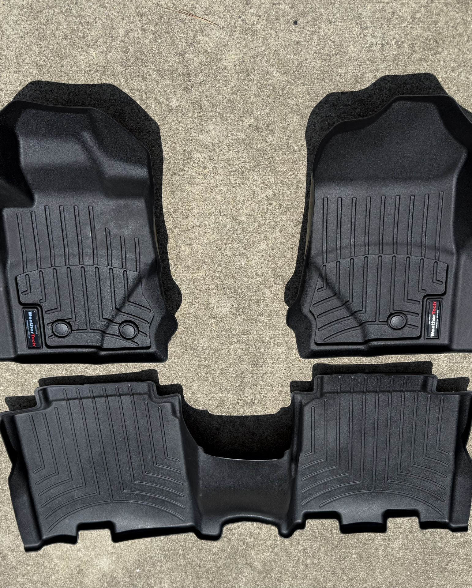 21-24 Bronco 4-Door WeatherTech Floor Mats