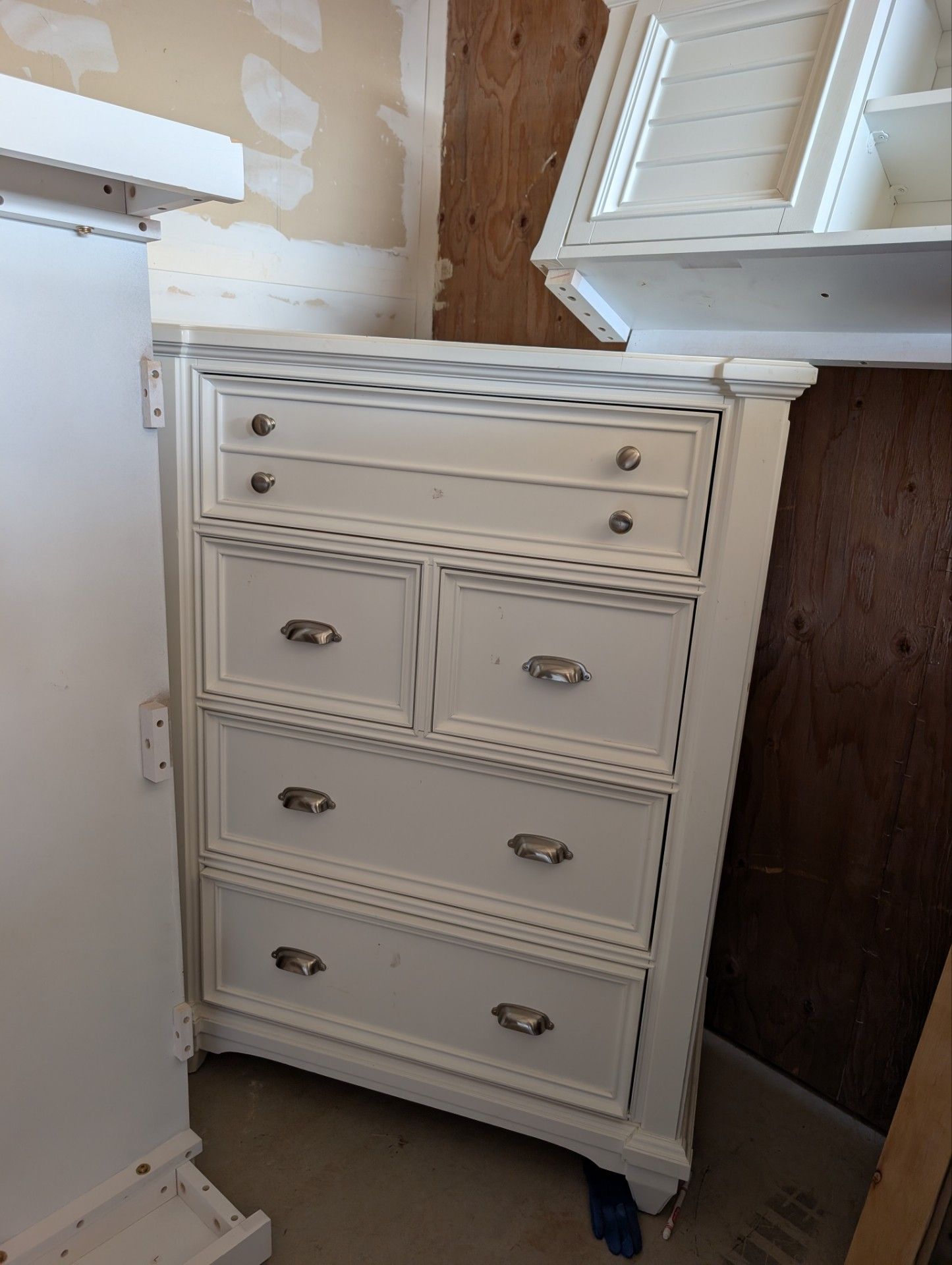 Girls Full Twin Bed Set & Chest