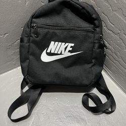 Nike Small Backpack 