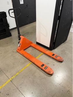 Franklin 2.5 Ton Pallet Jack