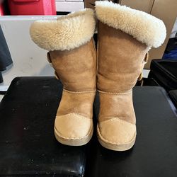 Uggs Size 7