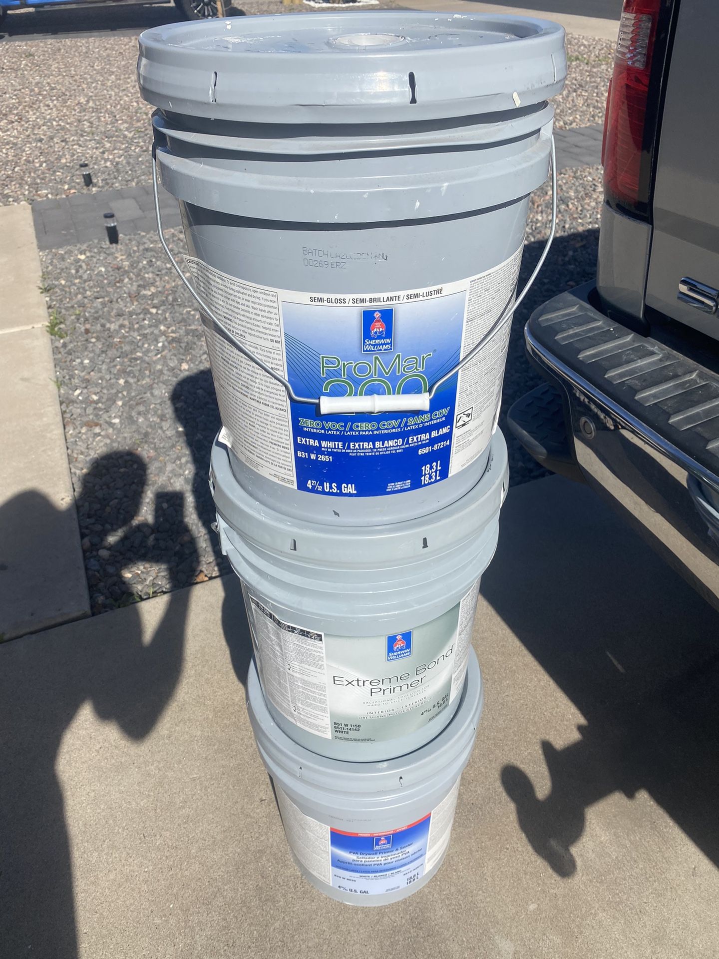 Extra White Semigloss Paint