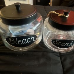 container for laundry room storage 
