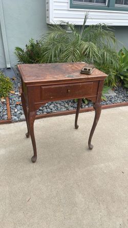 Vintage Singer Sewing Machine
