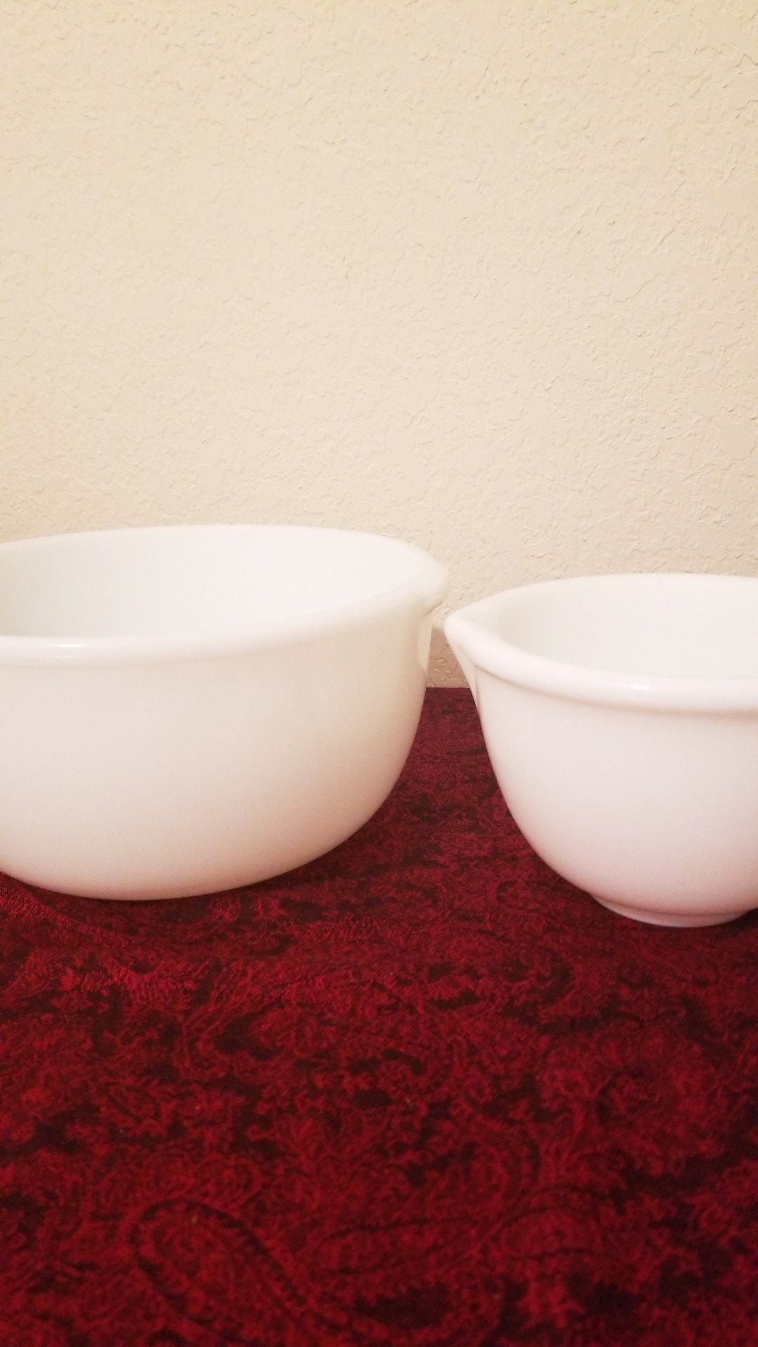 2 white vintage mixing bowls