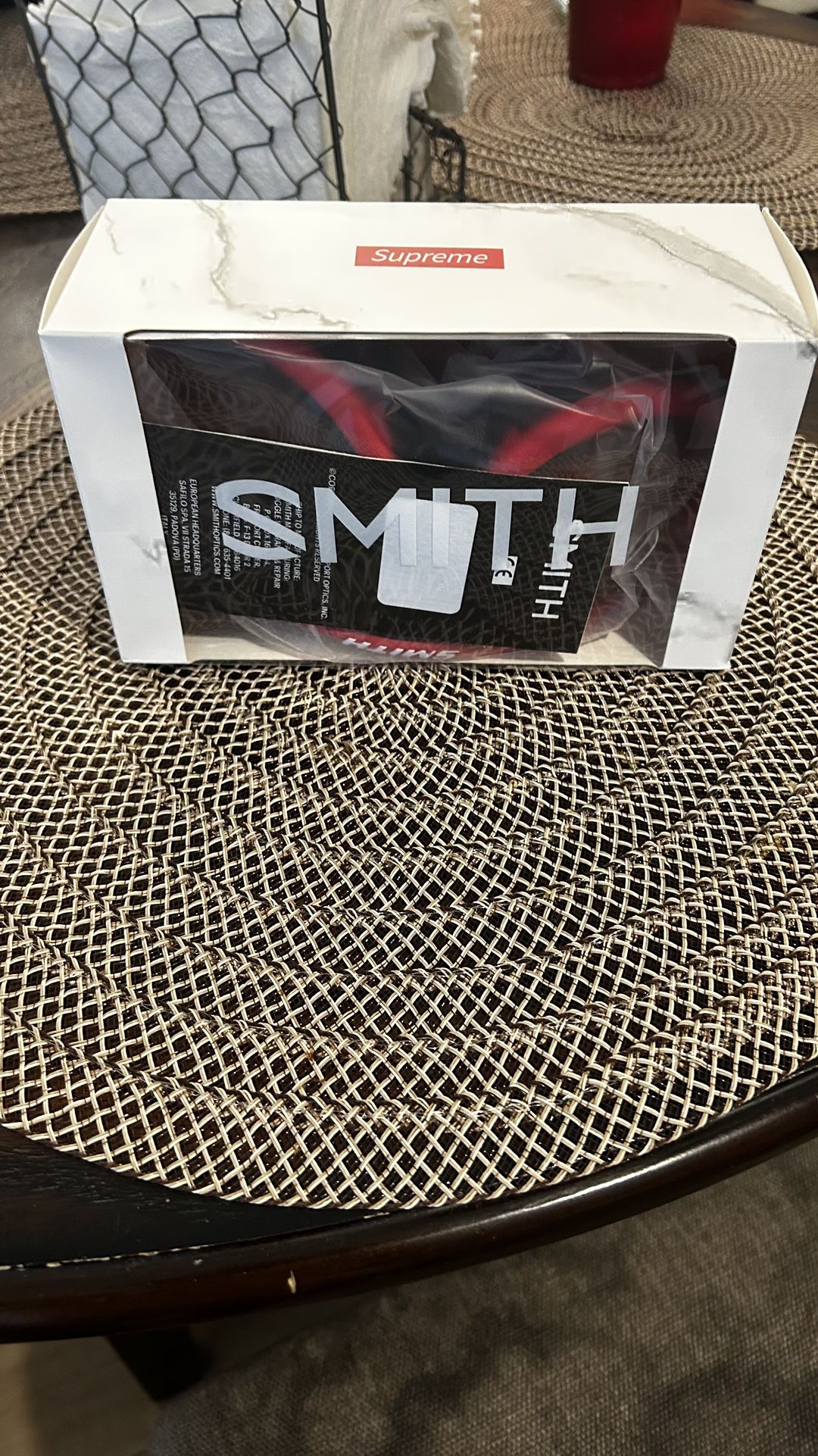 Supreme Smith Cariboo OTG Red