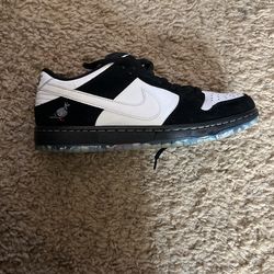 Nike Staple/stample Pigeon Dunks