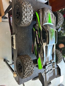 Traxxas sledge