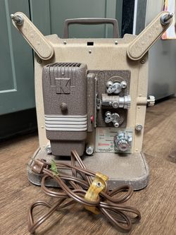 2 WORKING Vintage Projectors