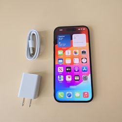 Apple iPhone 15 5G - UNLOCKED - Like New 