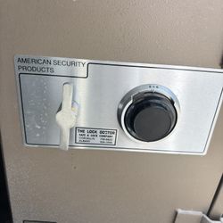 Heavy-Duty AMSEC Safe – Combo Lock – $250  OBO 