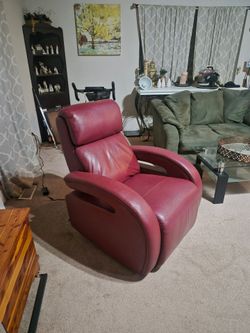 2 x electric recliners