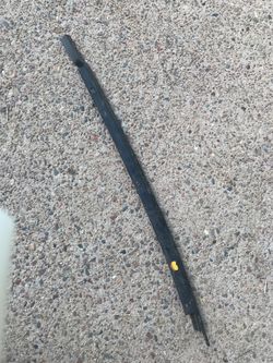 2004 grand am windshield molding