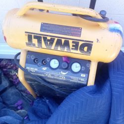 Air Compressor 