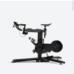 Wahoo Smart Bike Indoor Trainer