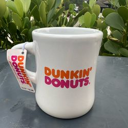 New Dunkin Donuts Retro coffee cup