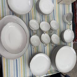 Harmony House Fine China 3545 Vintage 