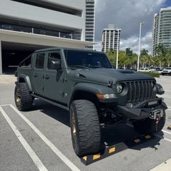 2020 Jeep Gladiator
