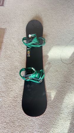 Used Snowboard + Bindings (compete setup)