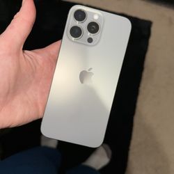 iPhone 15 Pro Max 256GB 