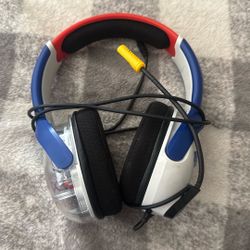 Brand New Sonic Headset With A Mic 