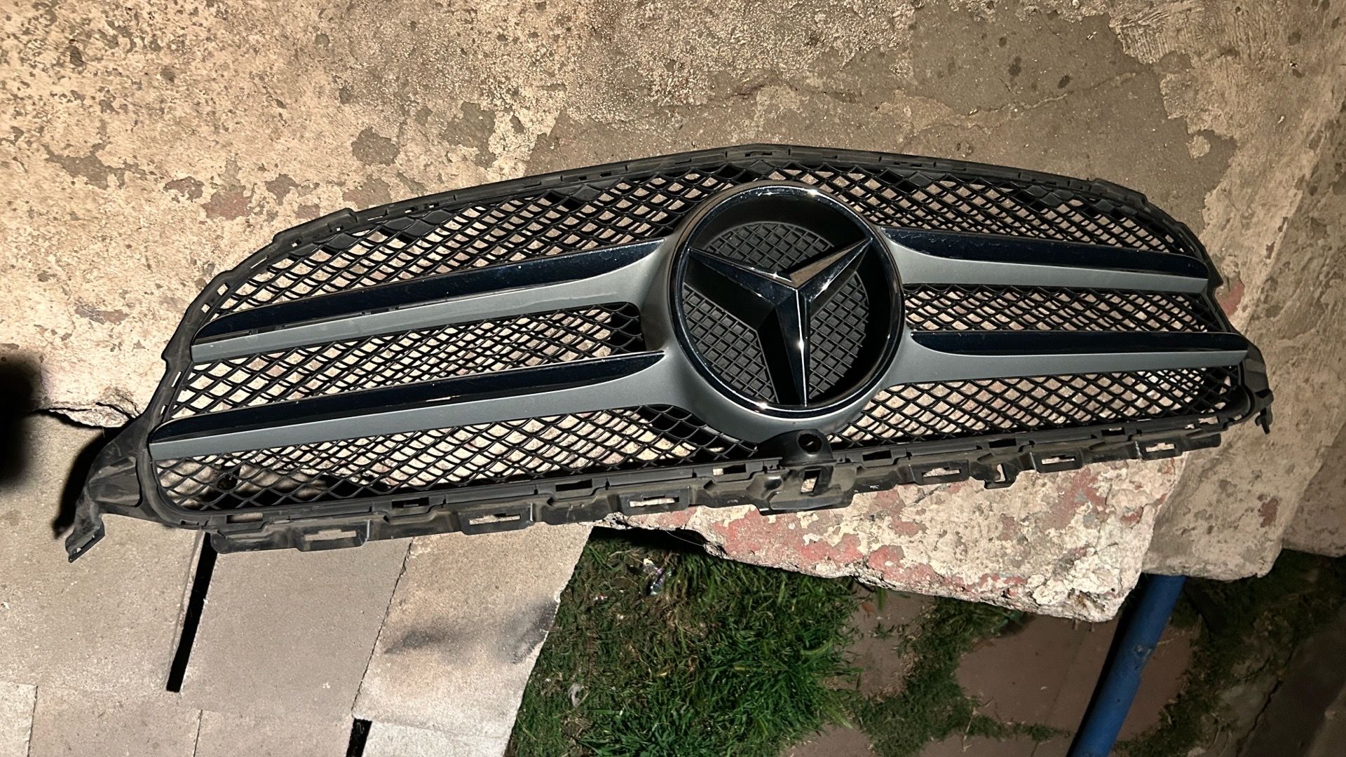 C300 w205 front grille