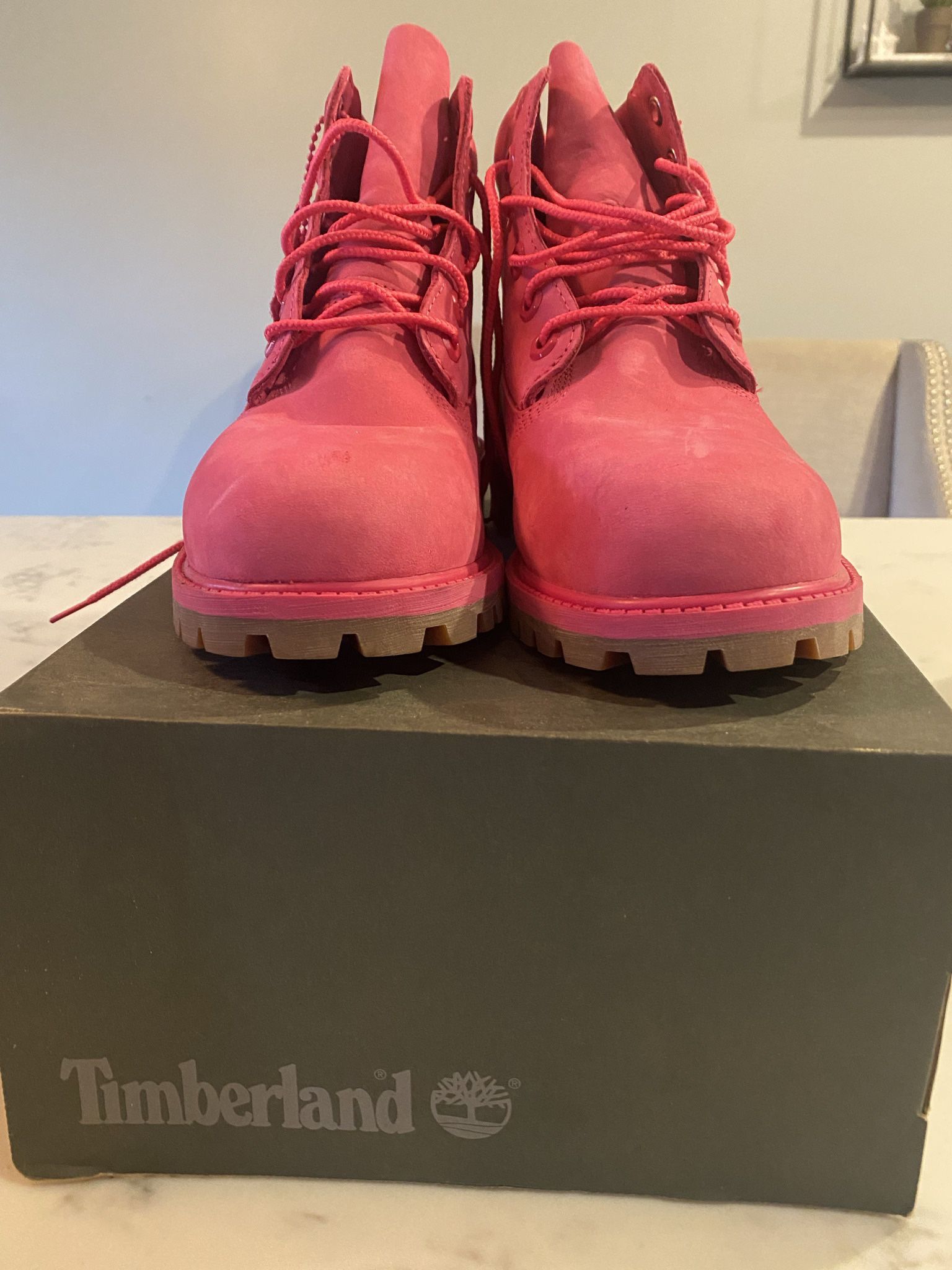 Pink Timberland 