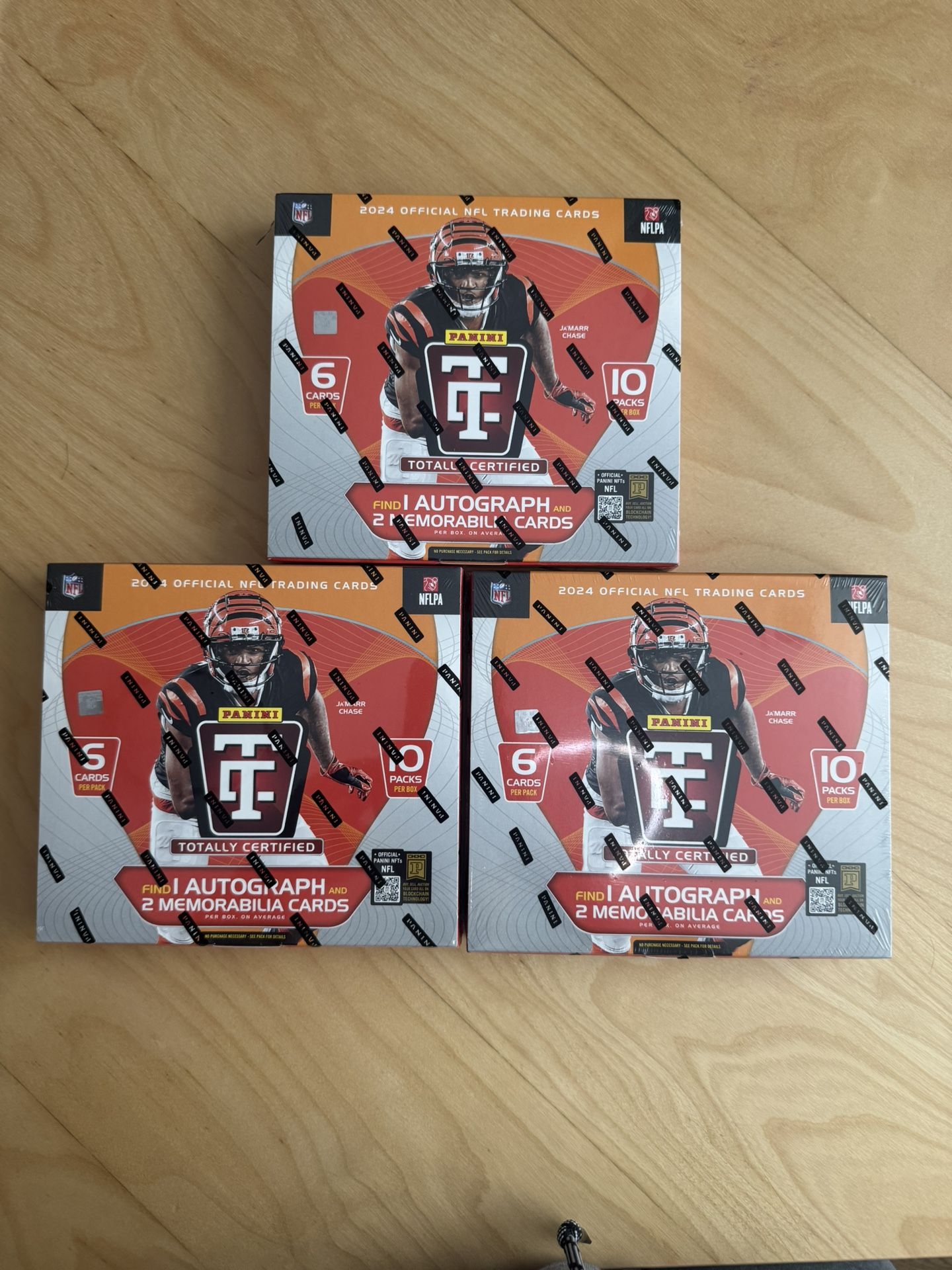 2024 Panini NFL Totally certified football trading card premium box