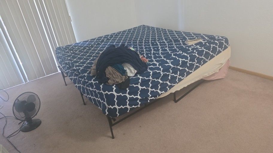 Free Bed Frame And Matress