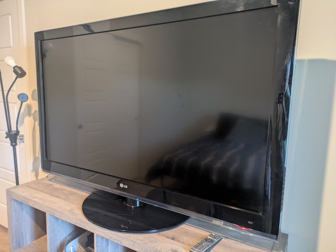 55" LG TV