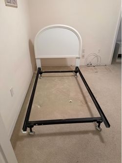 Retro/Vintage Twin Bed Frames [TWO]