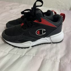 Boys Sneakers Size 11