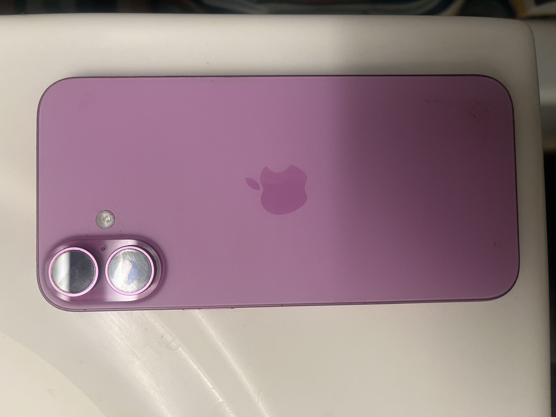 iPhone 16 Plus AT&T 128gb