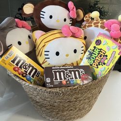 Hello Kitty  Zoo Animals Gift Set 